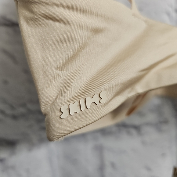 SKIMS Wireless Form T Shirt Bra In Sand Size 34D NWT - Picture 10 of 14